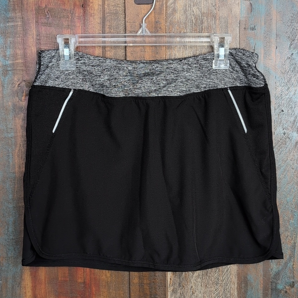 Kiwi Kate Black & White Athletic Sport Skort - Women's Medium